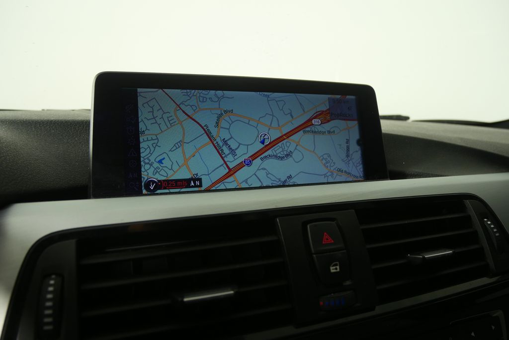 Thumbnail: 2013 BMW 3 Series - 17