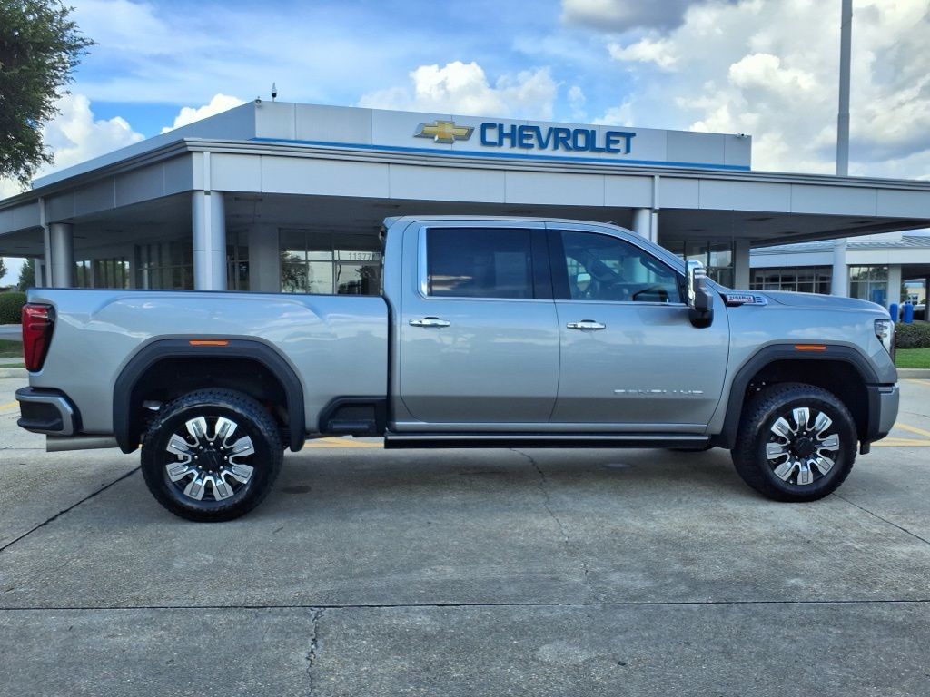 Used 2026 Silver GMC Denali image 4