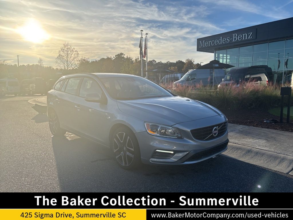 2018 Volvo V60 T5 Dynamic AWD