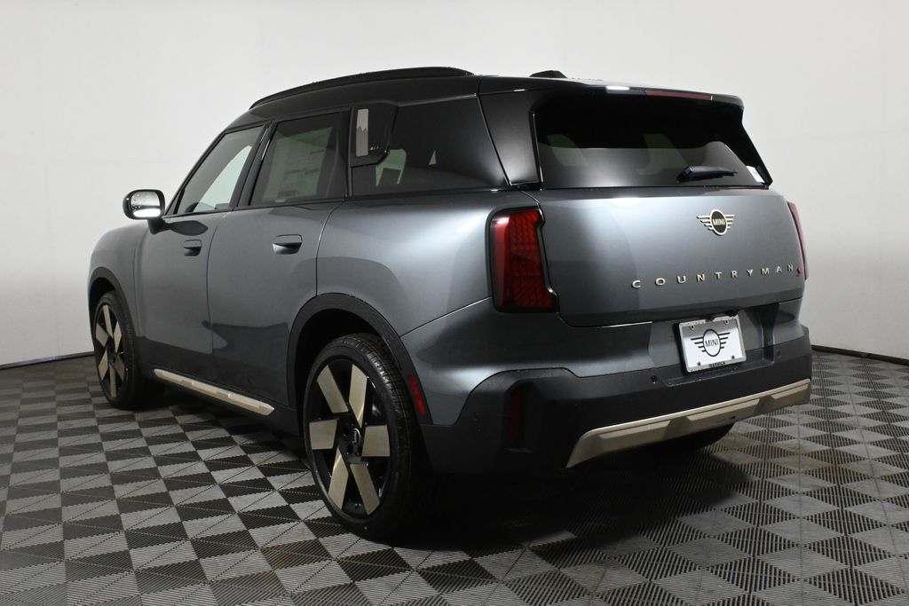 2025 MINI Cooper Countryman Base 5