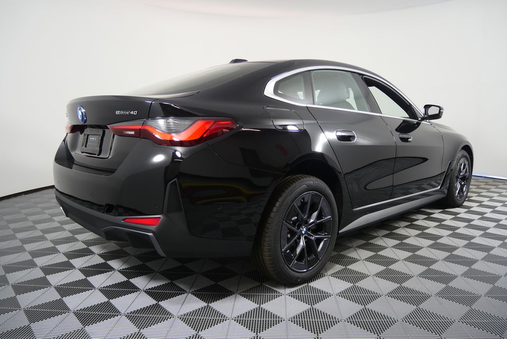 2025 BMW i4 eDrive40 3