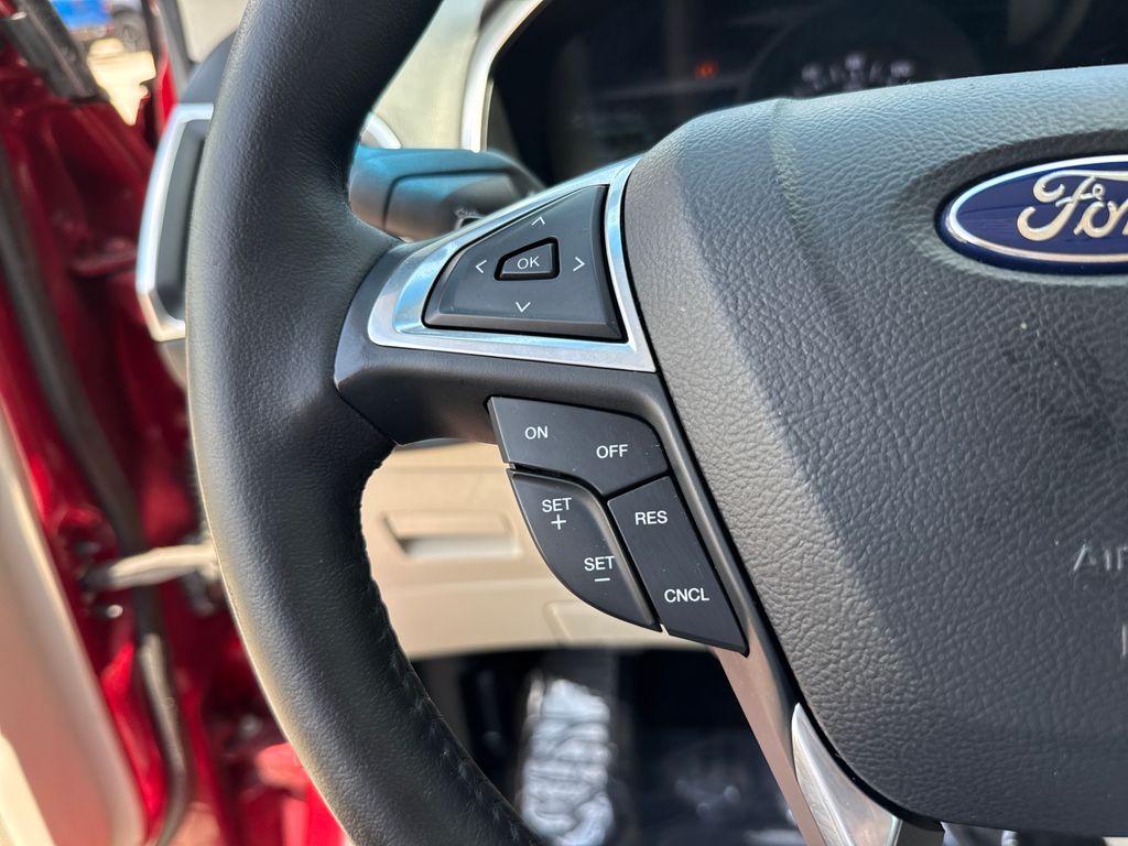 Used 2015 Red Ford Titanium image 14