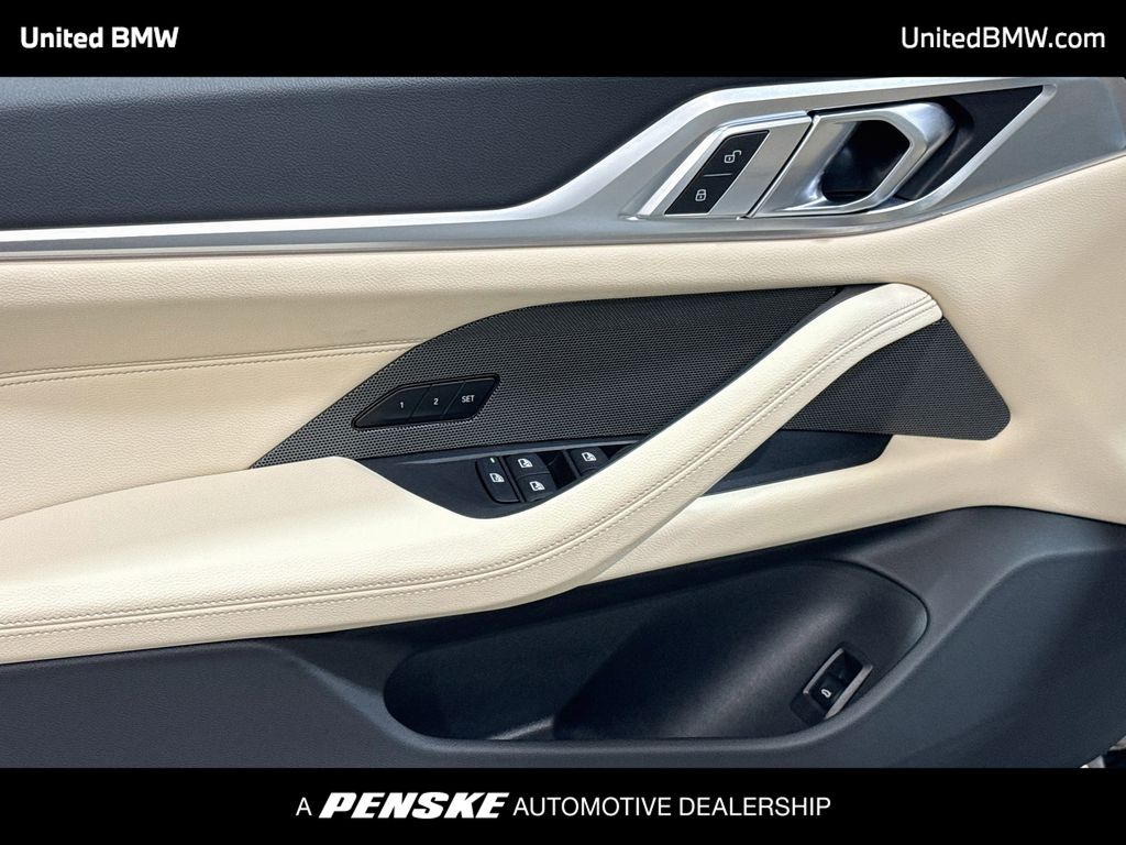 Thumbnail: 2026 BMW 4 Series - 10