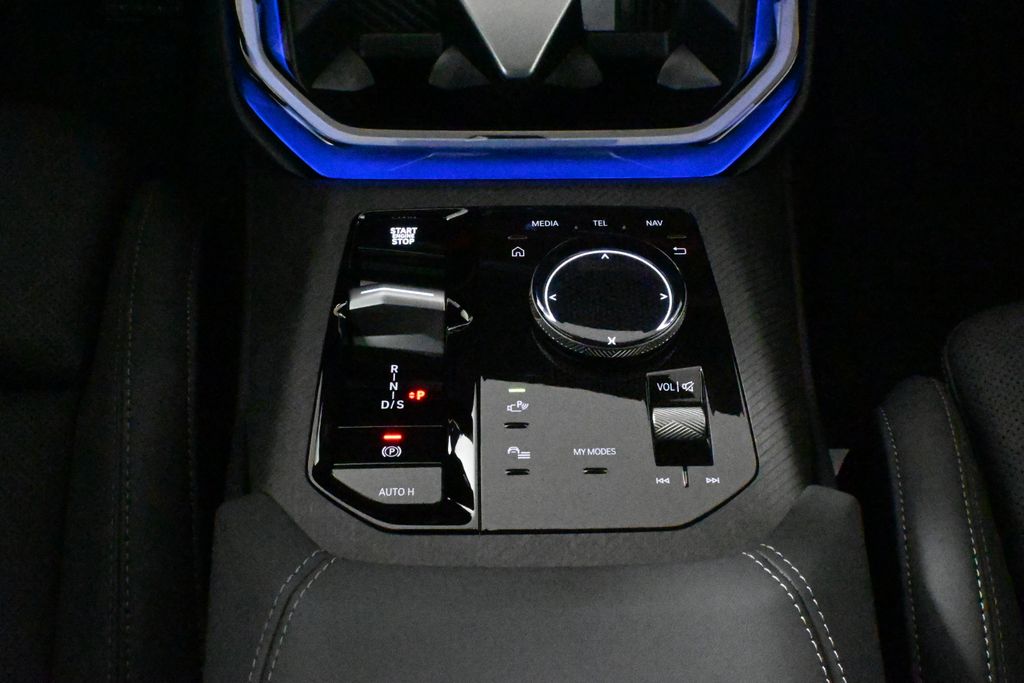 Thumbnail: 2026 BMW X3 - 24