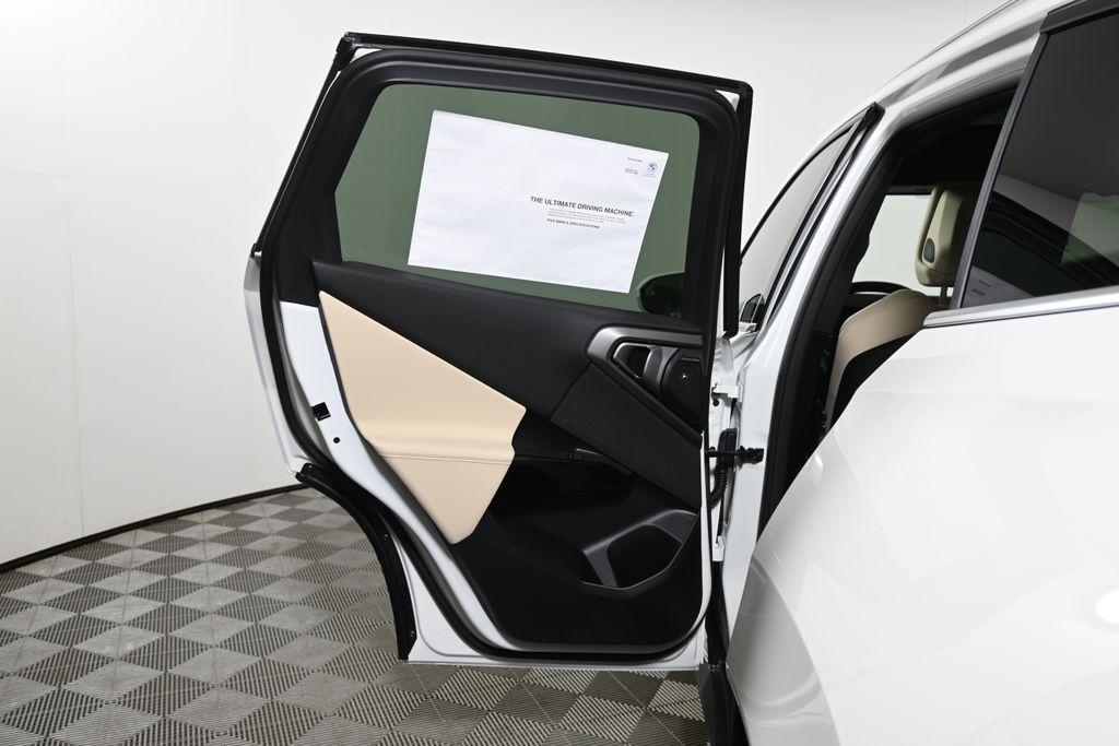 Thumbnail: 2026 BMW X3 - 32