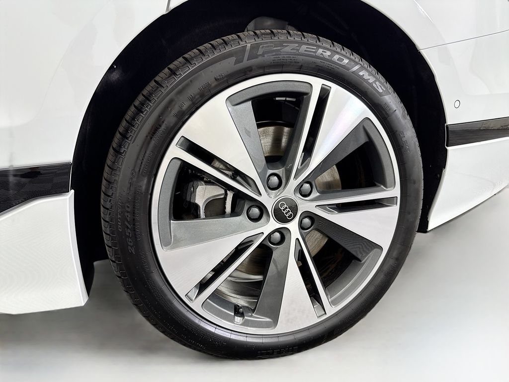 Thumbnail: 2025 Audi A6 - 30
