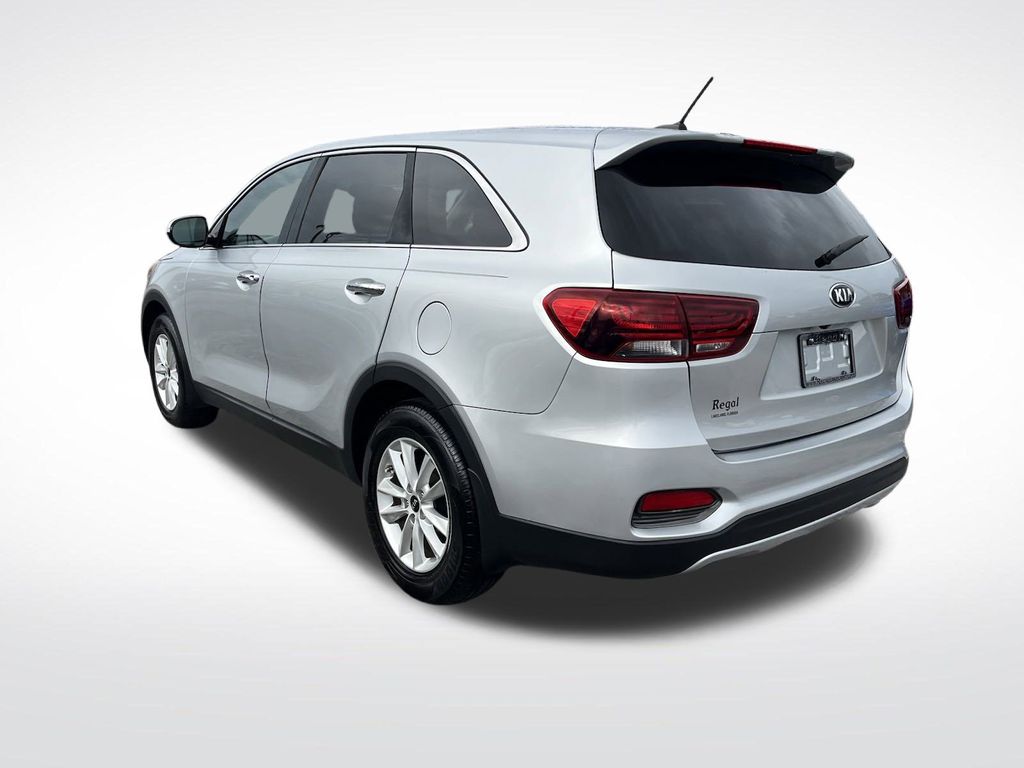 2019 Kia Sorento LX 7