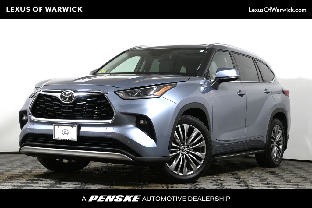 Thumbnail: 2020 Toyota Highlander - 1