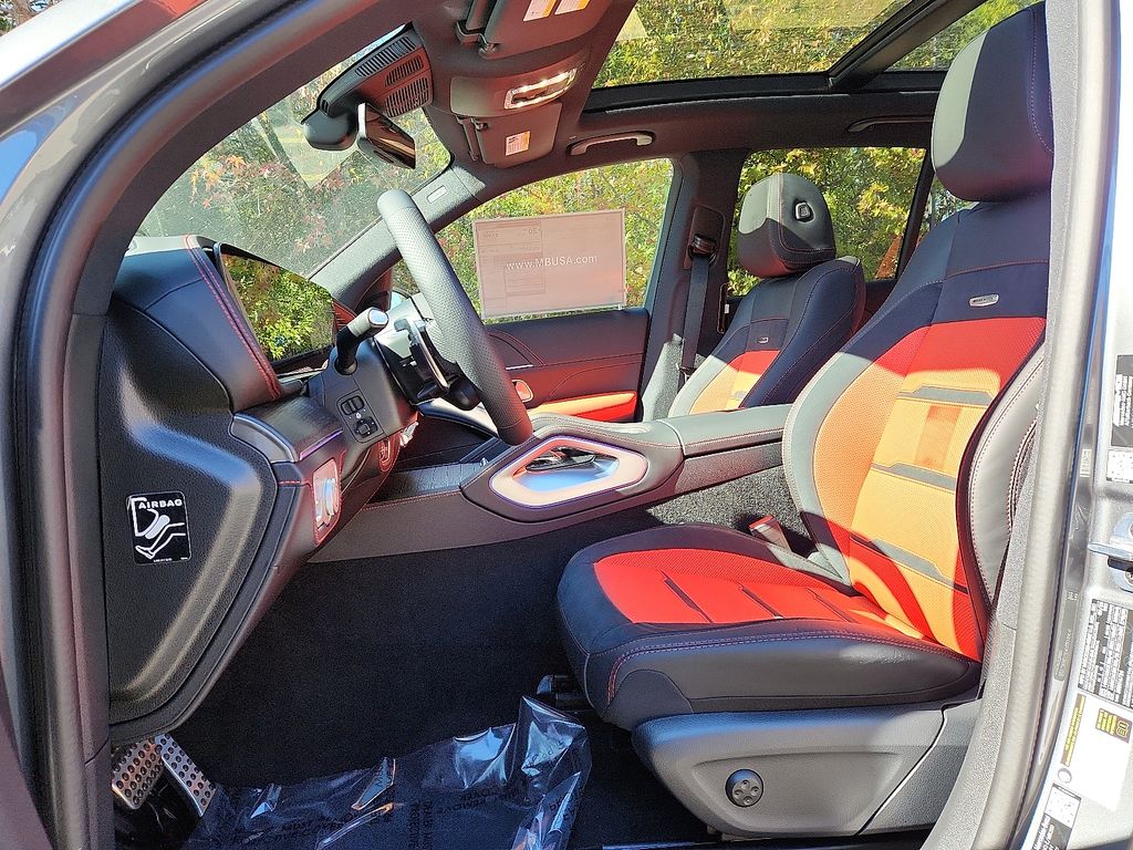 Thumbnail: 2026 Mercedes-Benz GLE - 10