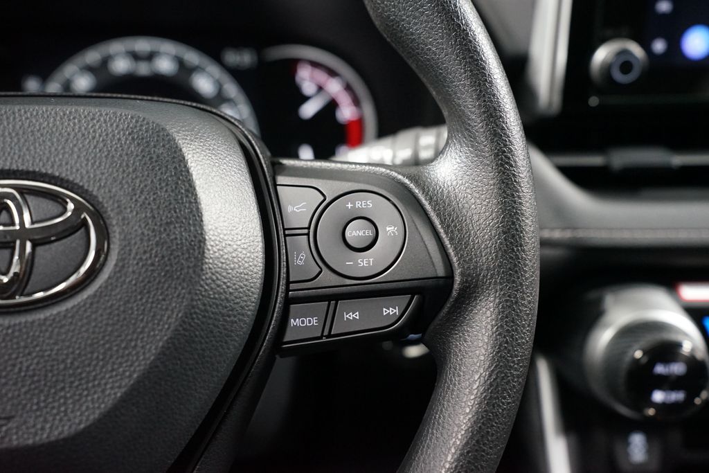 Thumbnail: 2025 Toyota RAV4 - 13