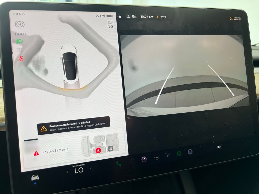 Thumbnail: 2023 Tesla Model 3 - 15