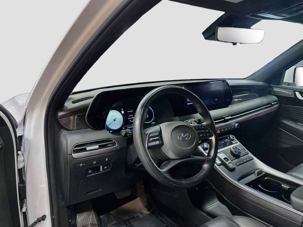 Used 2023 Hyper White Hyundai Calligraphy image 9