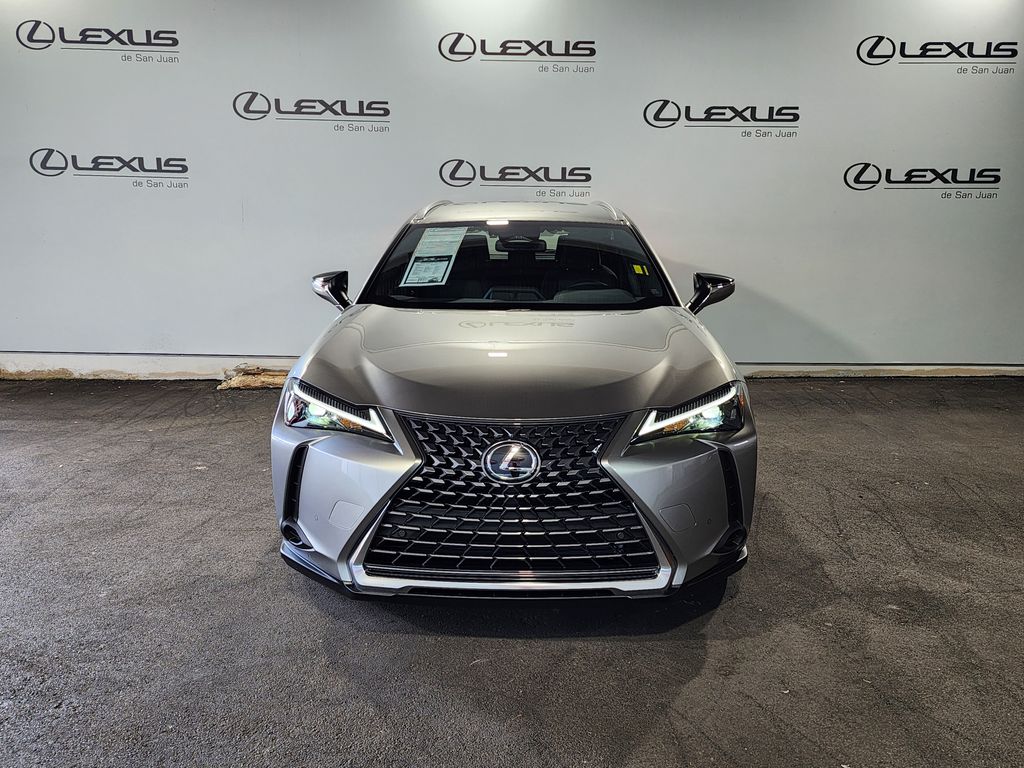 Thumbnail: 2026 Lexus UX - 2