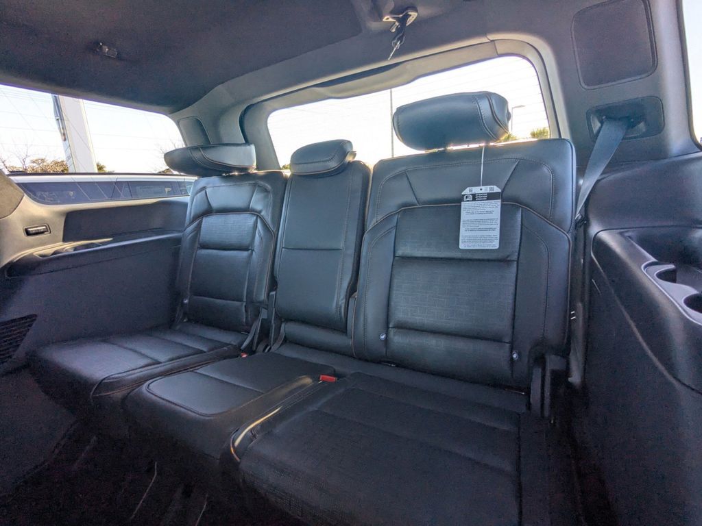 2025 Lincoln Navigator Black Label