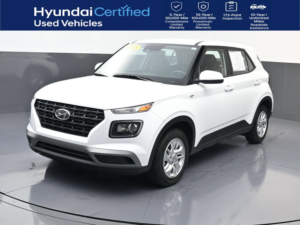 2026 Hyundai Venue SE FWD