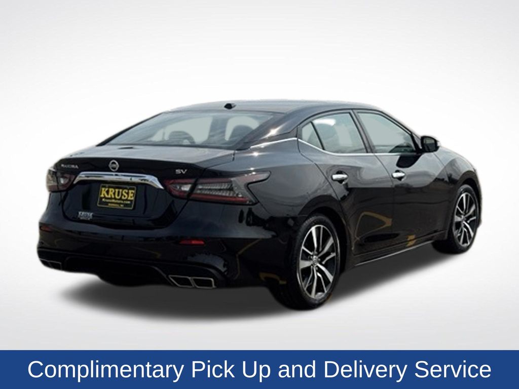 2021 Nissan Maxima SV