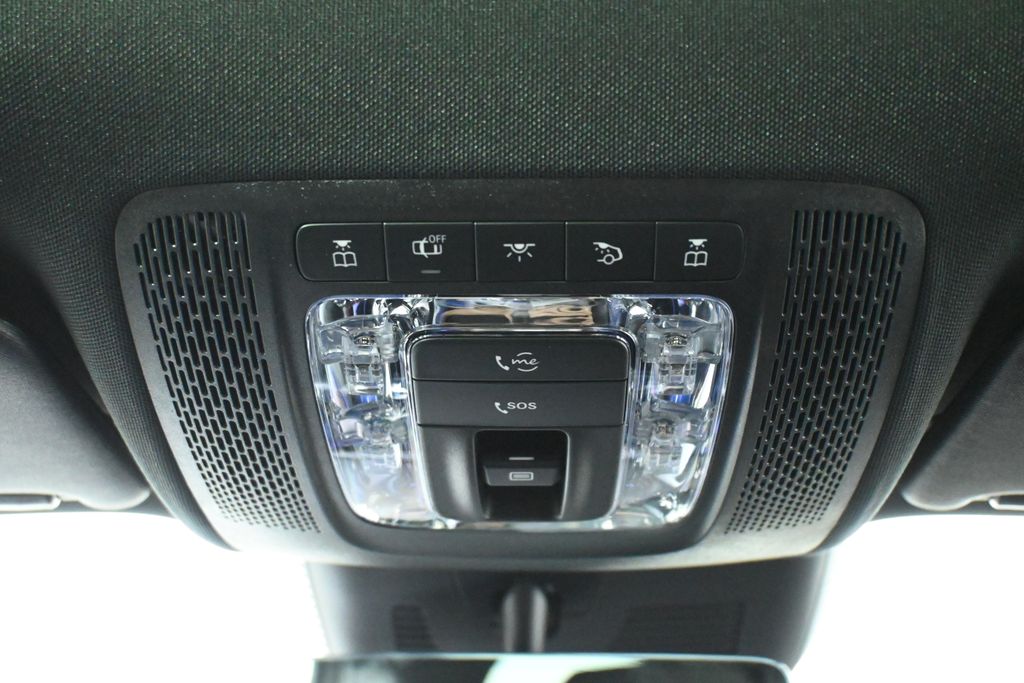 Thumbnail: 2026 Mercedes-Benz GLA - 16