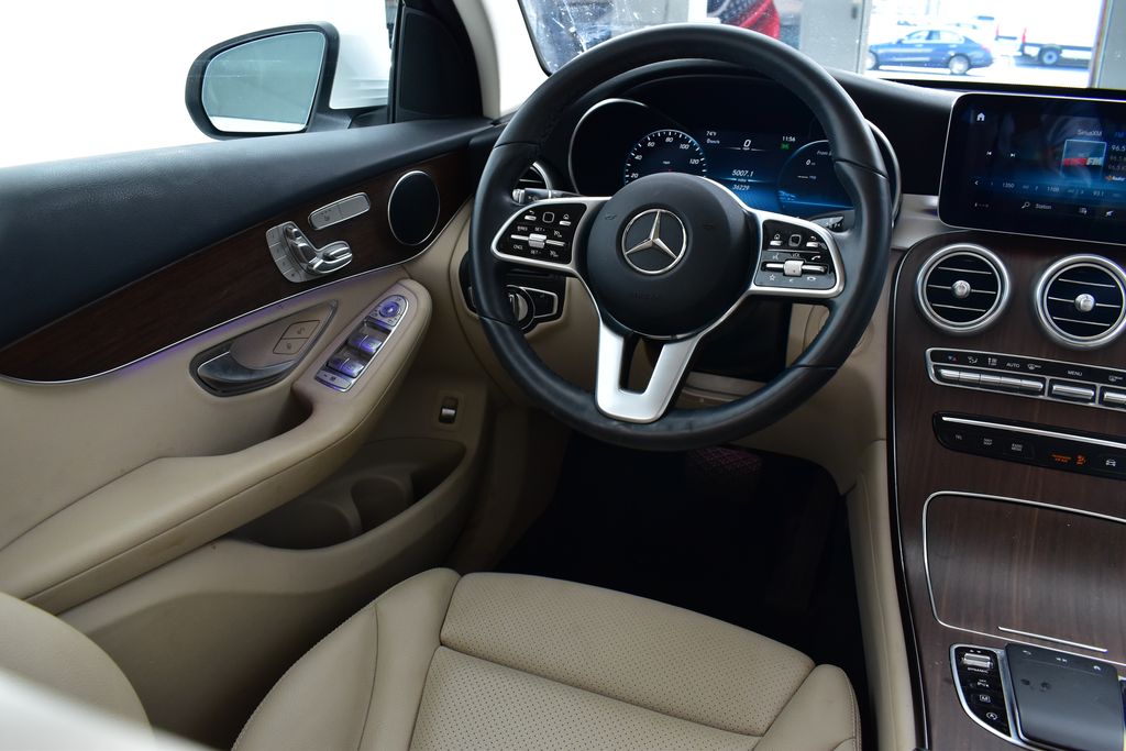 Thumbnail: 2022 Mercedes-Benz GLC - 23