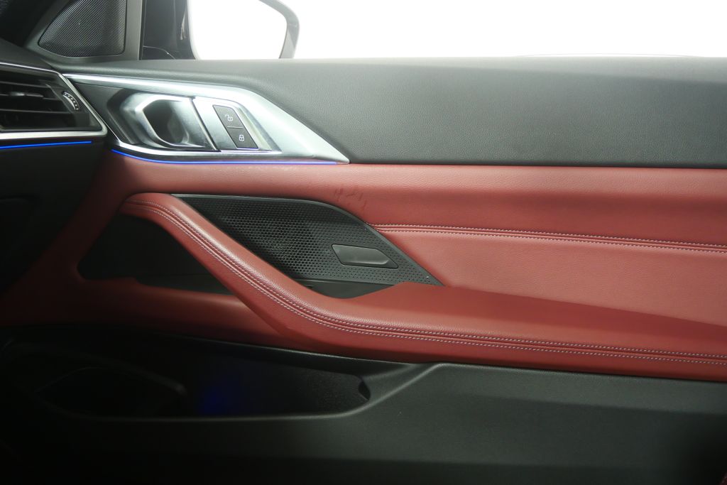 Thumbnail: 2022 BMW 4 Series - 21