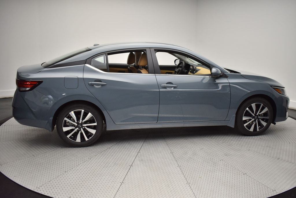 Thumbnail: 2025 Nissan Sentra - 4