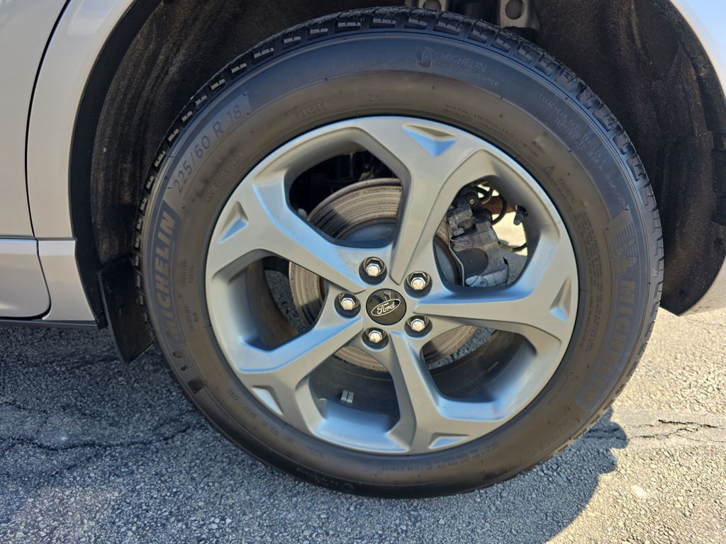 Certified Used 2023 Silver Ford ST-Line image 15