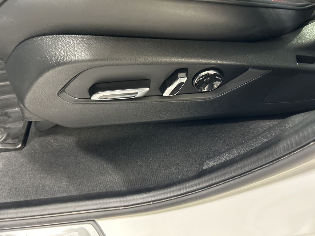 used 2024 Acura MDX car, priced at $39,961