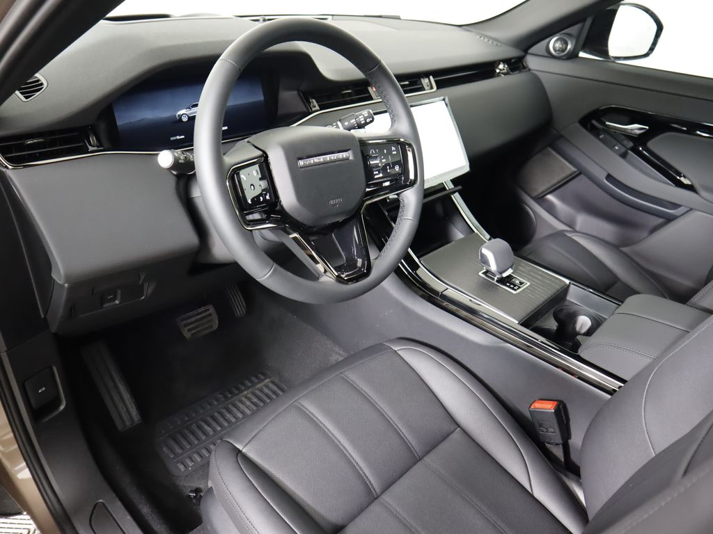 2025 Land Rover Range Rover Evoque S 9