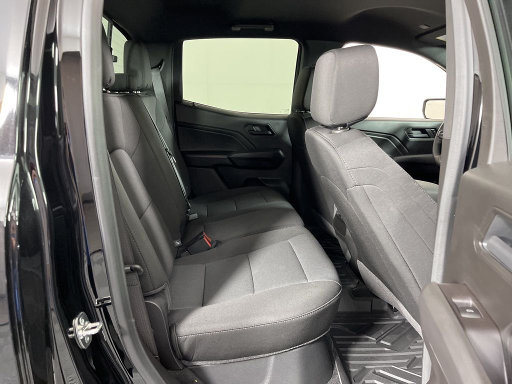 Thumbnail: 2026 Chevrolet Colorado - 12