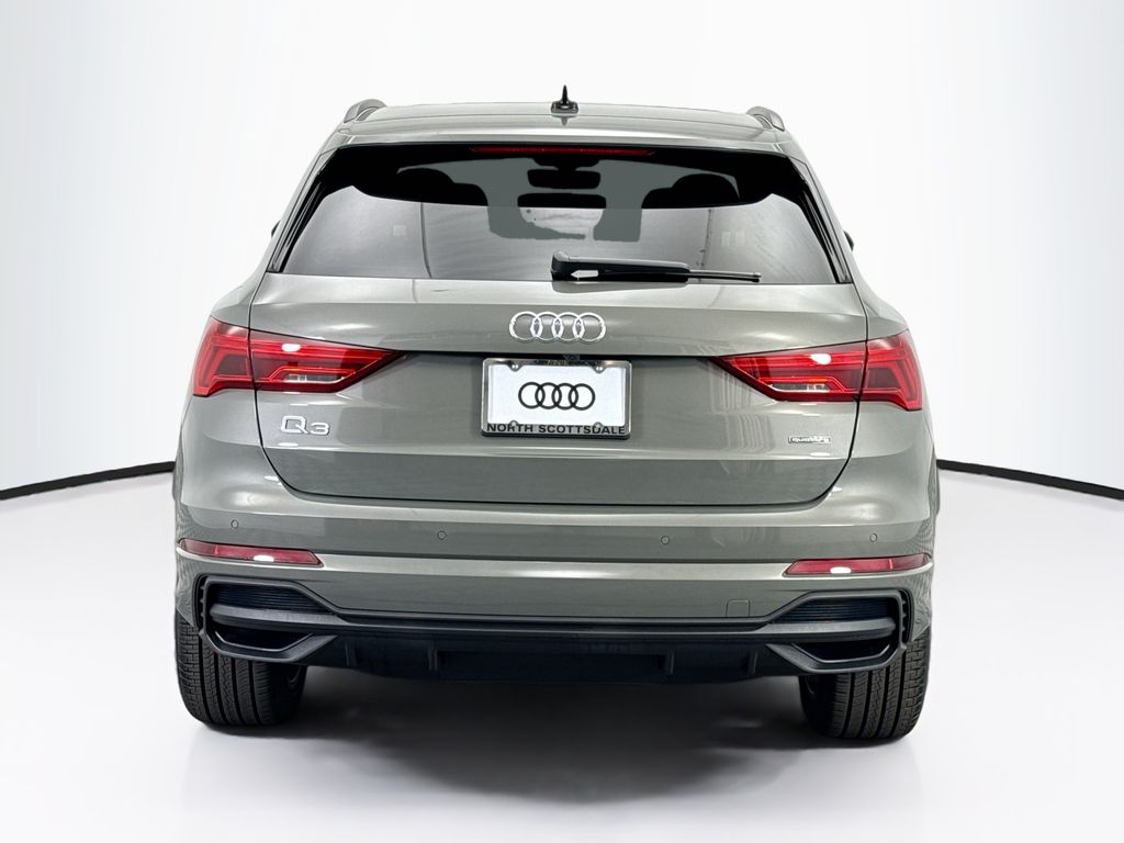 Thumbnail: 2025 Audi Q3 - 6