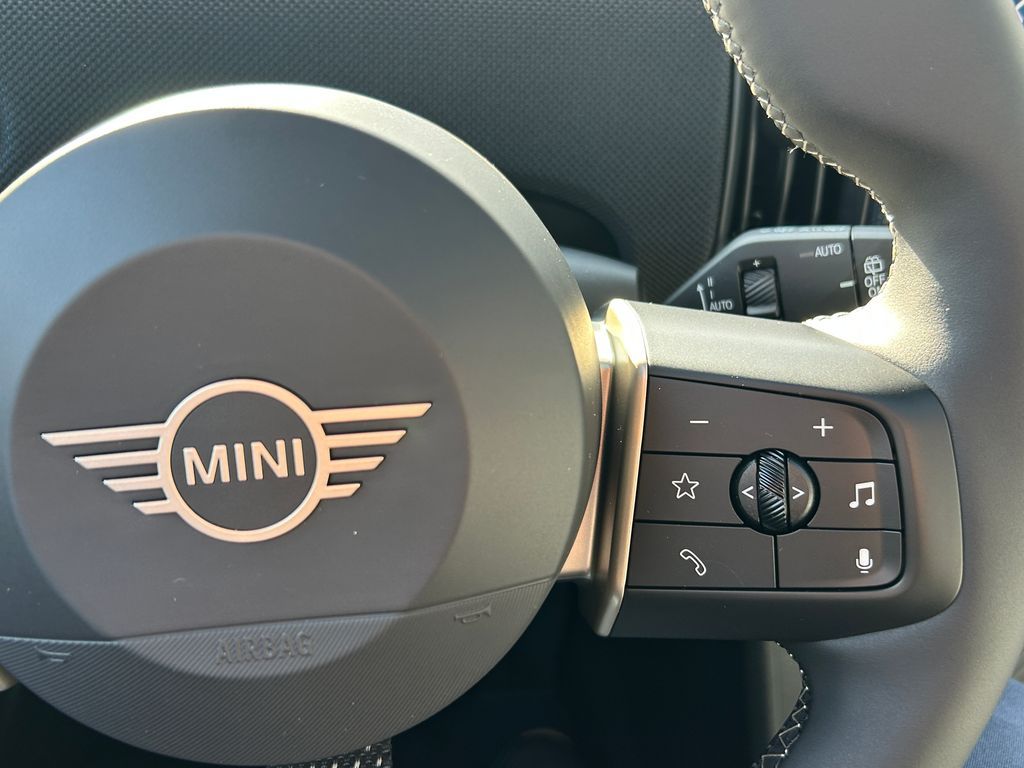 Thumbnail: 2026 MINI Cooper - 20