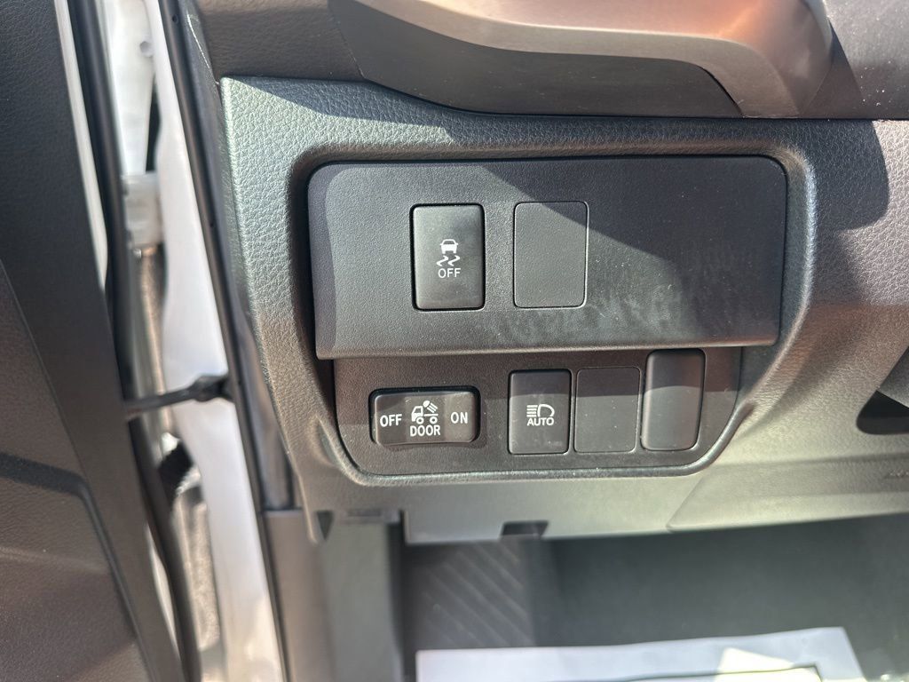 2023 Wind Chill Pearl Toyota Tacoma 2WD SR5 RWD Truck
