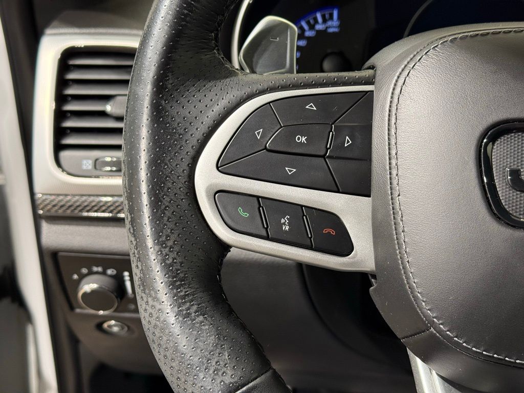 Thumbnail: 2020 Jeep Grand Cherokee - 25