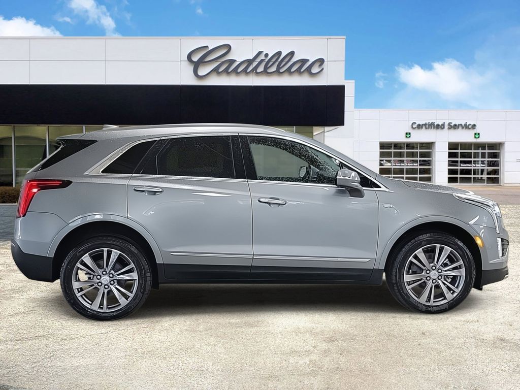 2024 Cadillac XT5 Premium Luxury 8