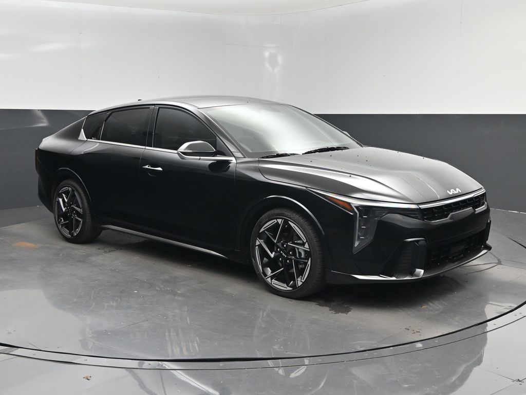 Aurora Black Pearl 2026 Kia K4 Sedan Front-Wheel Drive Continuously Variable Transmission
