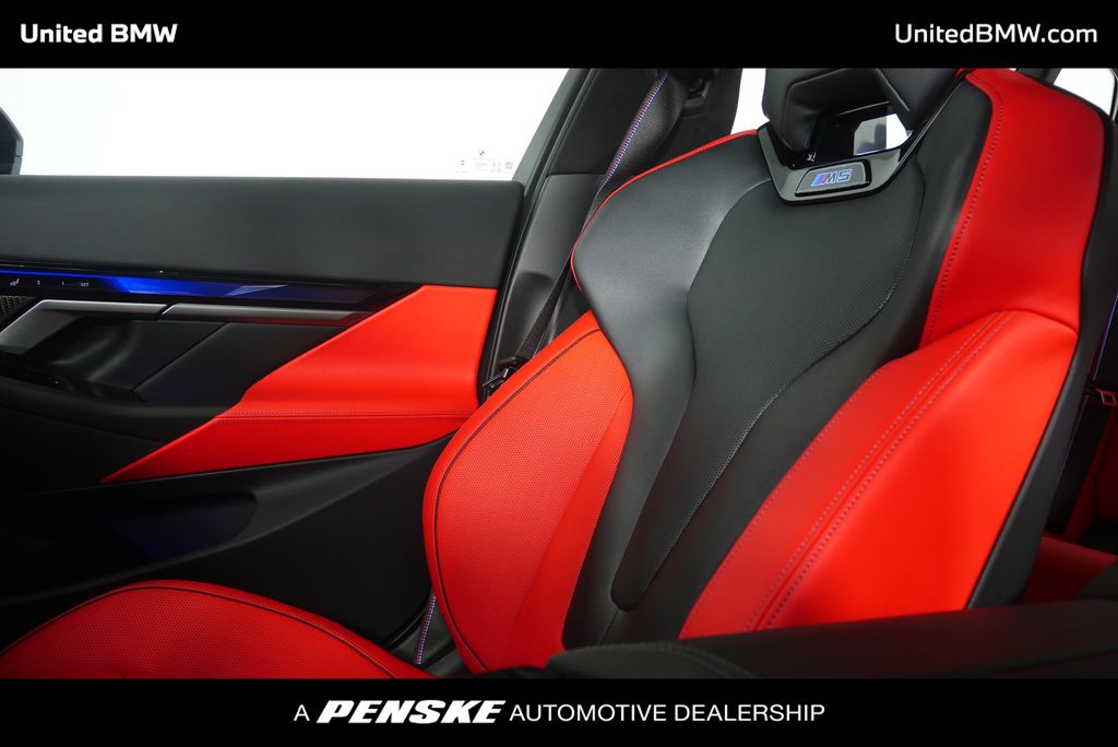 Thumbnail: 2026 BMW M5 - 26