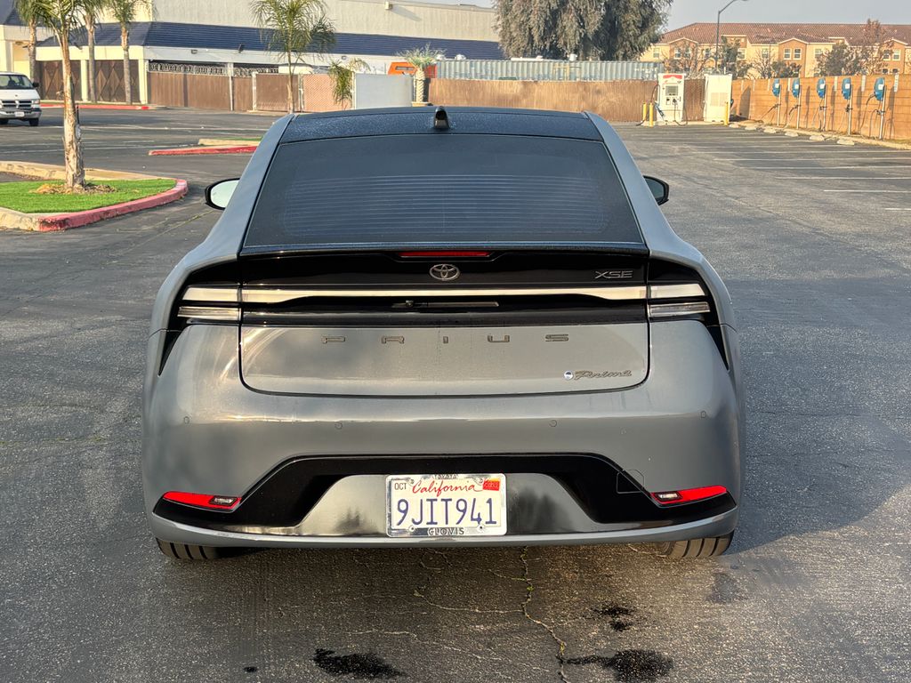 Thumbnail: 2023 Toyota Prius Prime - 6