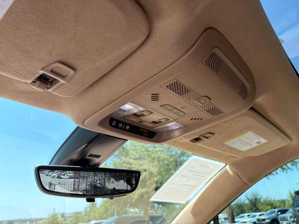 Used 2020 White Cadillac Premium Luxury image 26