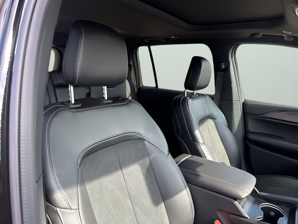 New Car 2025 Jeep Grand Cherokee  For Sale Under $50,000 In Austin, Texas