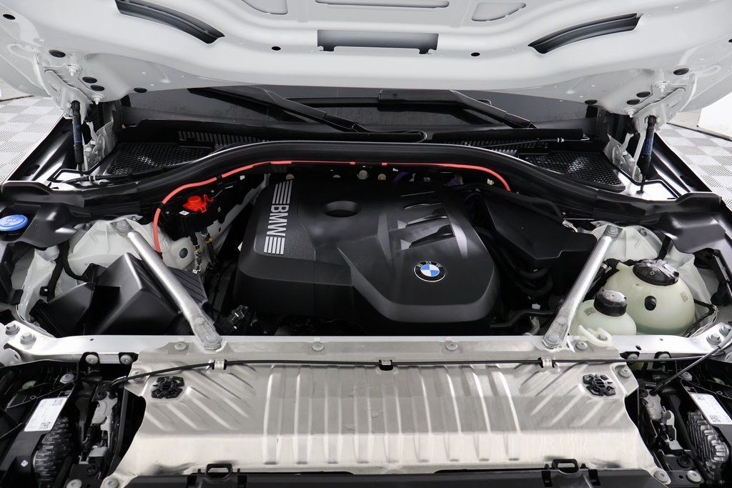 Thumbnail: 2025 BMW X3 - 15