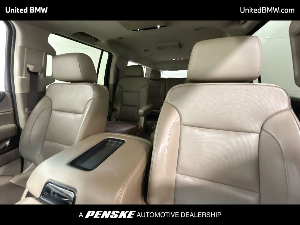 Thumbnail: 2019 GMC Yukon XL - 13