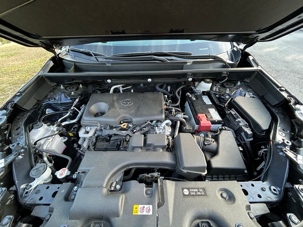 2024 Toyota RAV4 XLE Premium 11
