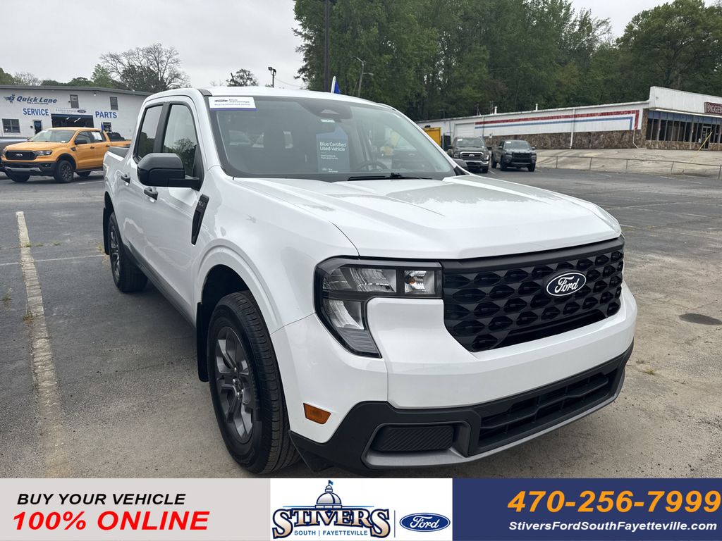 Oxford White 2025 Ford Maverick XLT SuperCrew AWD Pickup Truck All-Wheel Drive 8-Speed Automatic