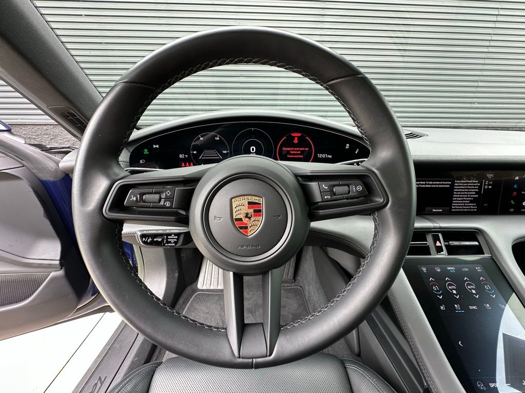 Thumbnail: 2023 Porsche Taycan - 20