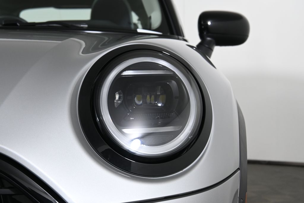 Thumbnail: 2025 MINI Cooper Hardtop - 10