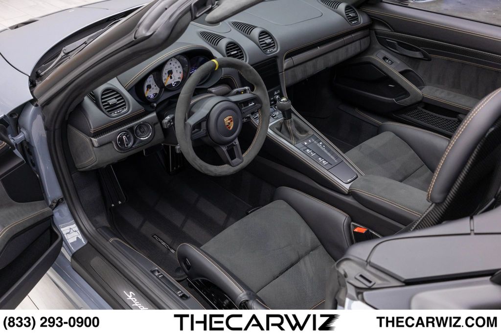 2024 Porsche 718 Spyder RS - Photo 39
