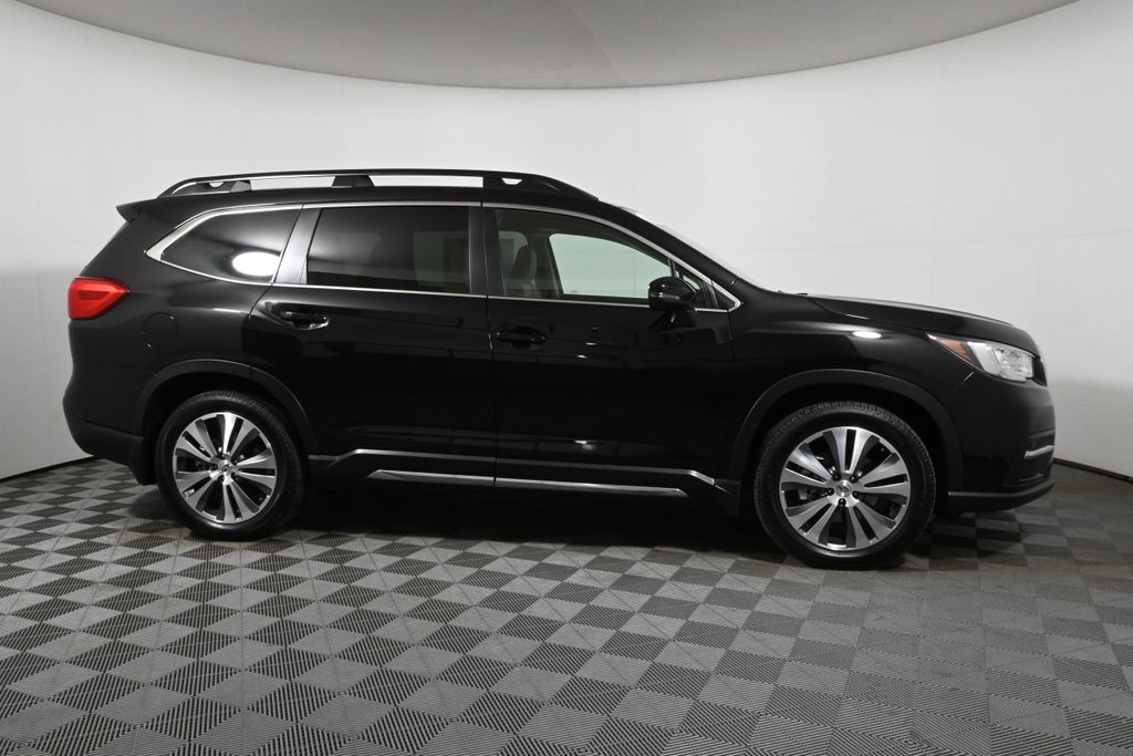 2022 Subaru Ascent Limited 8