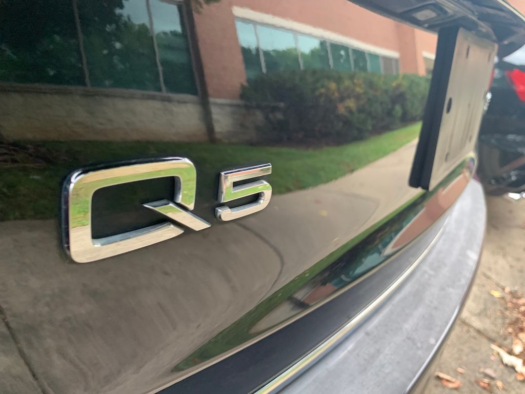 Thumbnail: 2016 Audi Q5 - 9