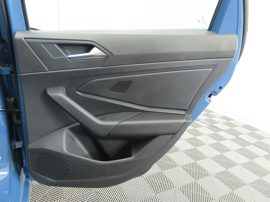 Thumbnail: 2025 Volkswagen Jetta - 28