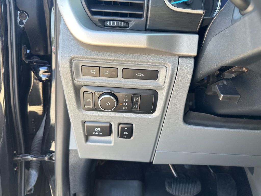 Used Car 2021 Ford F-150  Xlt For Sale Under $40,000 In Austin, Texas
