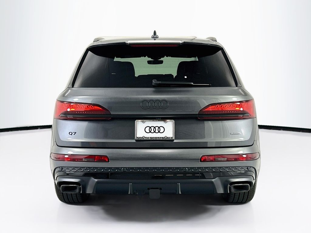 Thumbnail: 2026 Audi Q7 - 6